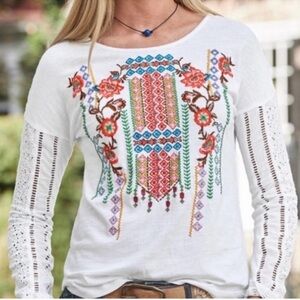 Sundance White Top with Colorful Embroidery